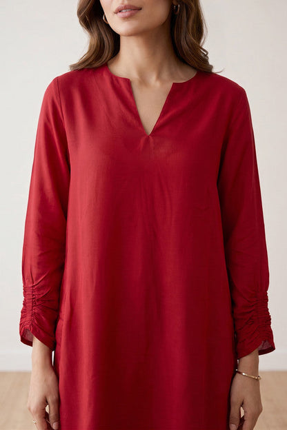 Red Urban Chic Solid Tunic & Pants Russian Silk Co-ord Set