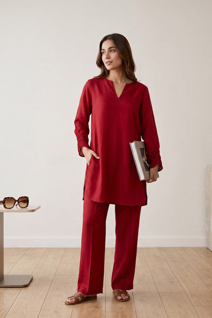 Red Urban Chic Solid Tunic & Pants Russian Silk Co-ord Set
