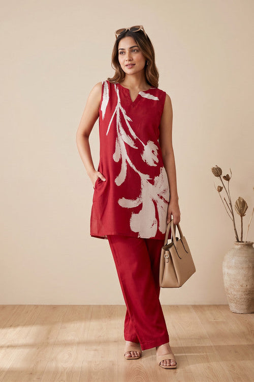Red Artistic Floral Printed Sleeveless Tunic & Straight Pants Russian Silk Co-ord Set