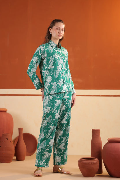 Green Floral Button-Down Printed Two Piece Cotton Co-ord Set